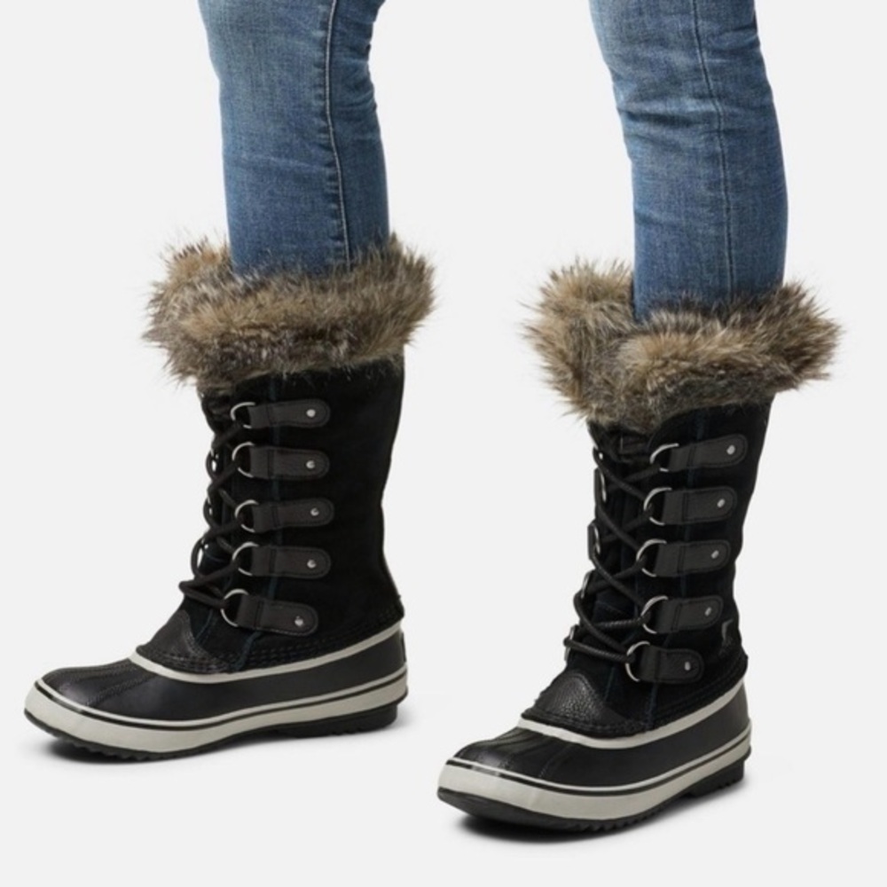 Sorel JOAN OF ARCTIC™ Women's Waterproof Boot in Black/Quarry size 8